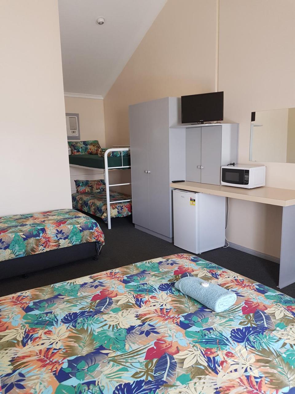 Wentworth Central Motor Inn Dış mekan fotoğraf